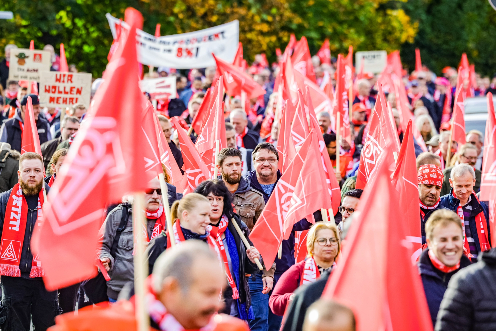 Warnstreik am 03.11.2022 zur Tarifrunde M+E in Gevelsberg mit Hans-Jürgen Urban